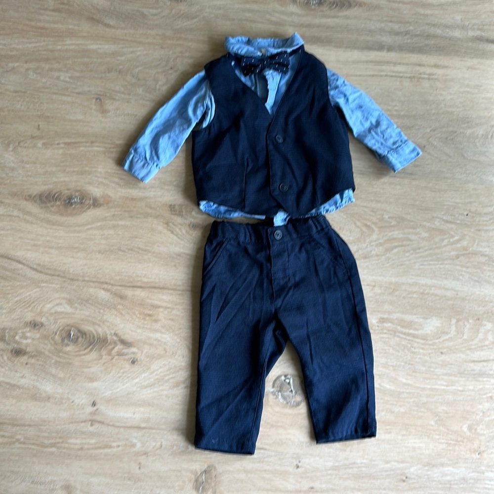 H&M baby boys navy formal set